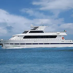  Botel Yacht Sarah Venezia Italien